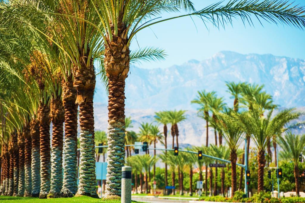 Raintree'S Cimarron Golf Resort Palm Springs Cathedral City Exterior photo