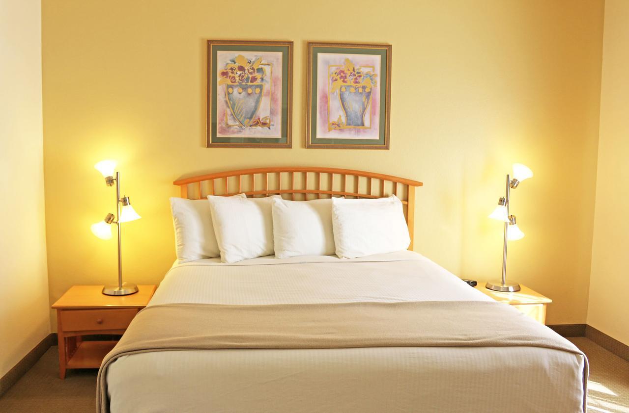 Raintree'S Cimarron Golf Resort Palm Springs Cathedral City Exterior photo