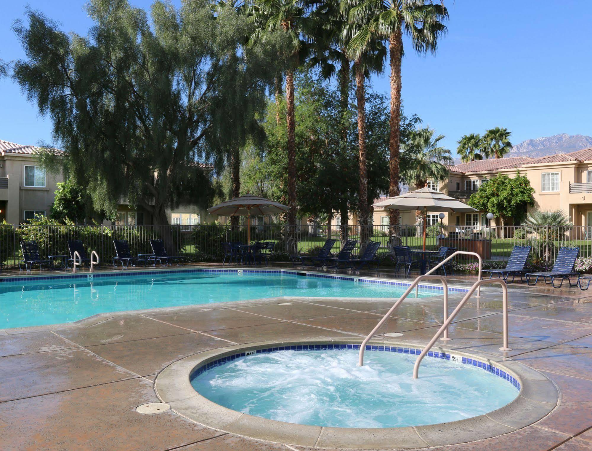 Raintree'S Cimarron Golf Resort Palm Springs Cathedral City Exterior photo